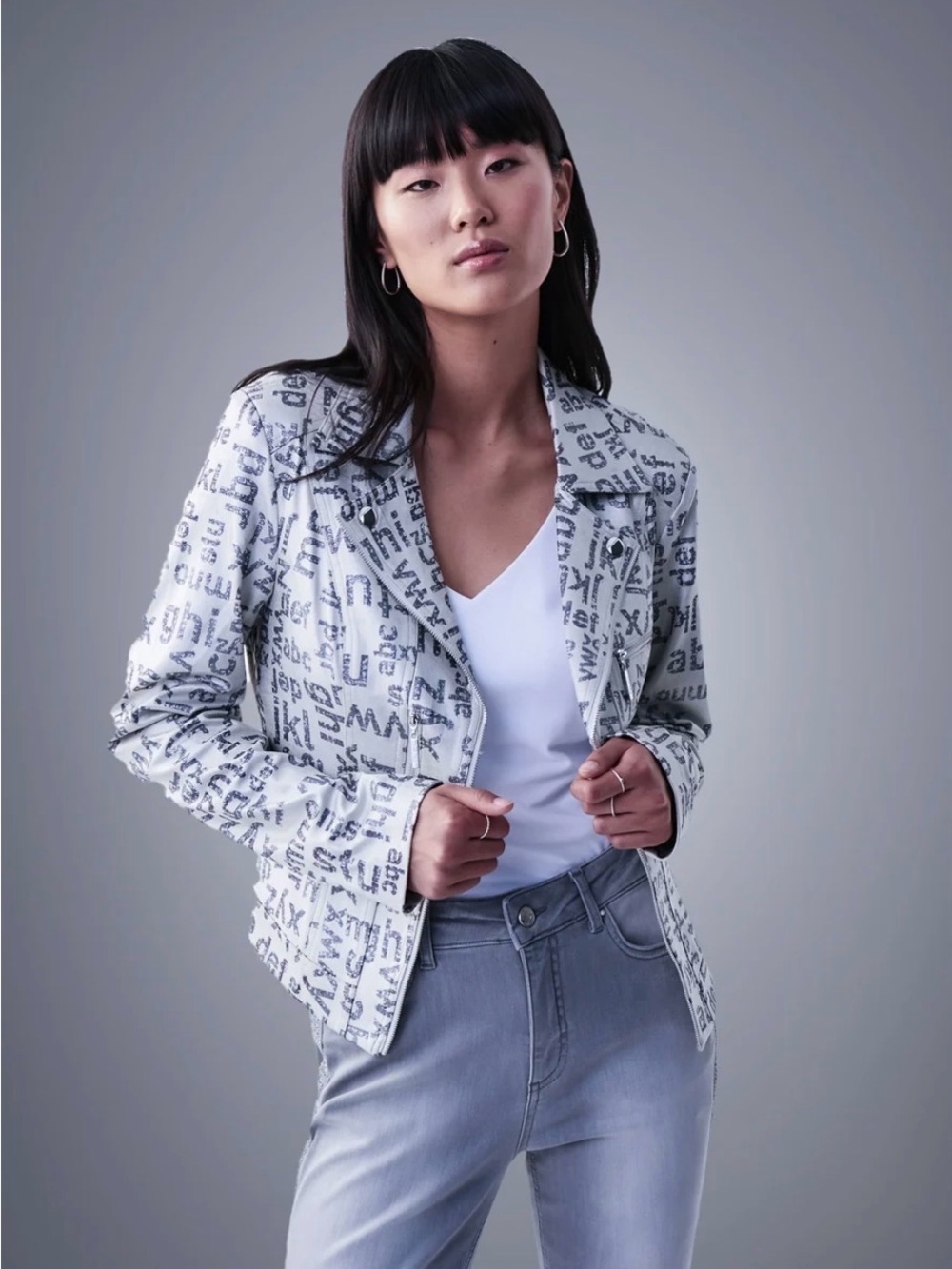 Joseph Ribkoff Sz M Alphabet Print Metallic Cream Moto Jacket Zippers Unlined